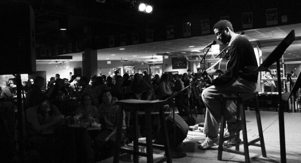 Open Mic, Street Performer, Gigs, Music Blog, Music Reviews,