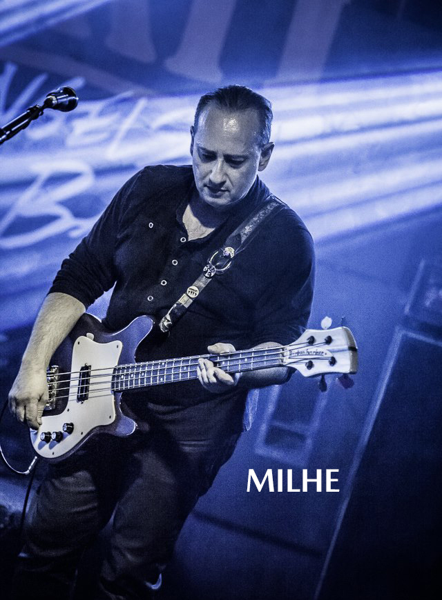 MILHE, Shake the dust and dirt off, Independent Music, Unsigned Music, Music Reviews, Music Blog, Music Magazine,