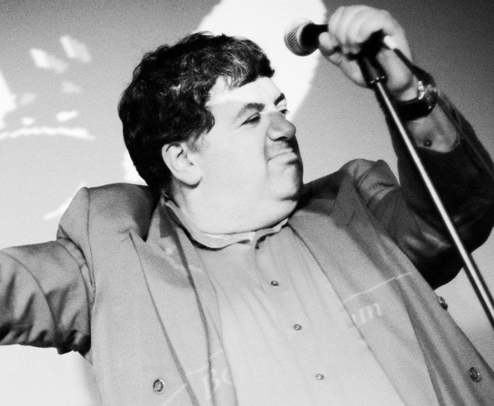 Joe Melillo, Tree To The Sky, Christmas Song, Christian Music, Independent Music, Music Reviews, Blog, Magazine,