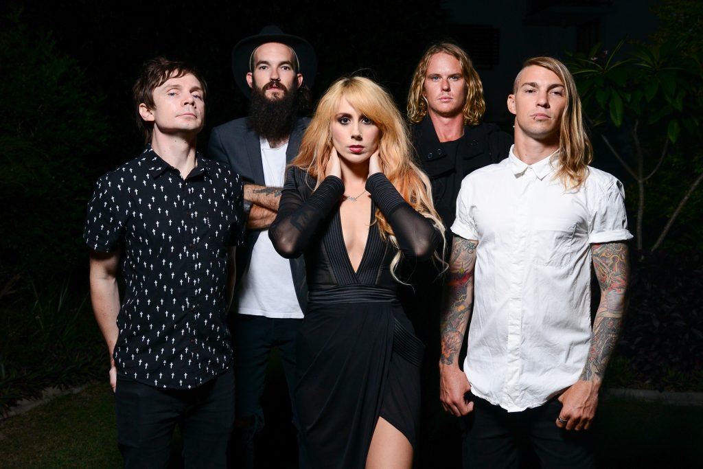 Smoking Martha, What's Her Name, Brisbane Band, Punk Rock, Rock and Roll, Music Review, Independent Music, New Music Blog,