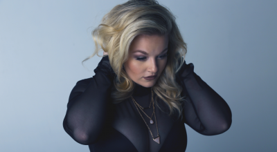 Ashley J, Trapped, Single Review, Music Reviews, Indie Artists, Music Promotion, Singer Songwriter Blog, Alternative Music Blog, Unsigned Artists,